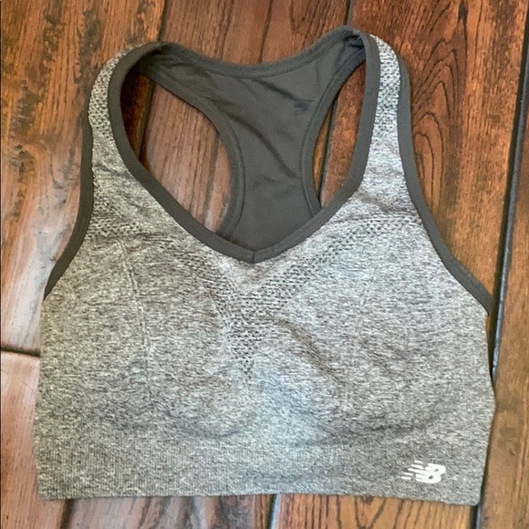new balance sports bra sizing